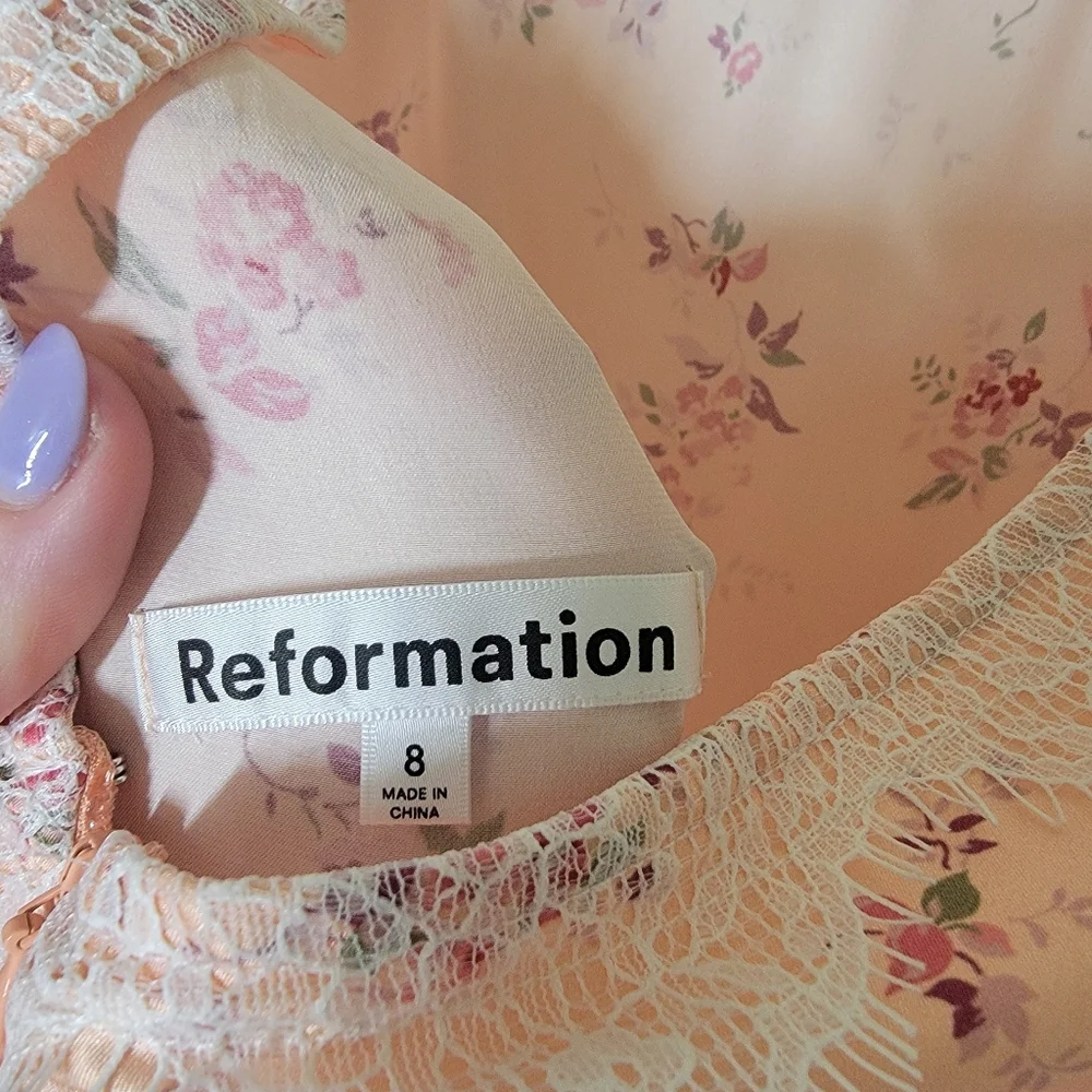 Reformation 100% Silk Lucas Maxi Dress  Floral Peach Size 8 - Picture 9 of 10
